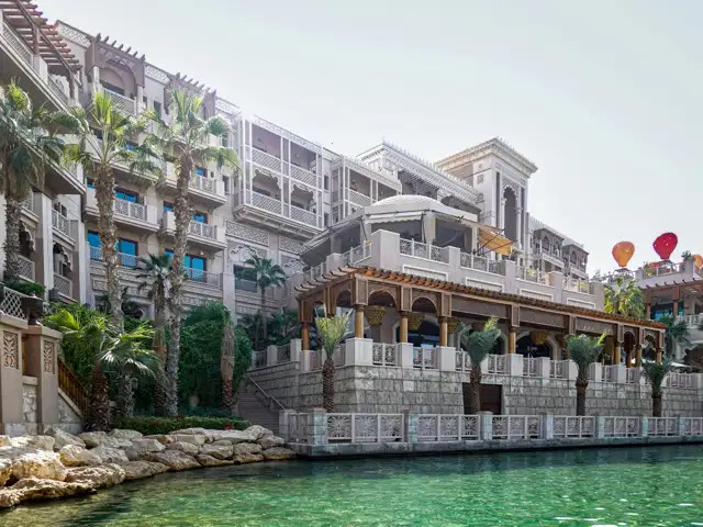 Hospitality Operating Asset with Regional Demand in Mexico City, Mexico